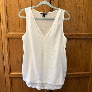 Banana Republic Sleeveless Mixed-Media V-Neck Blouse – White – Size L